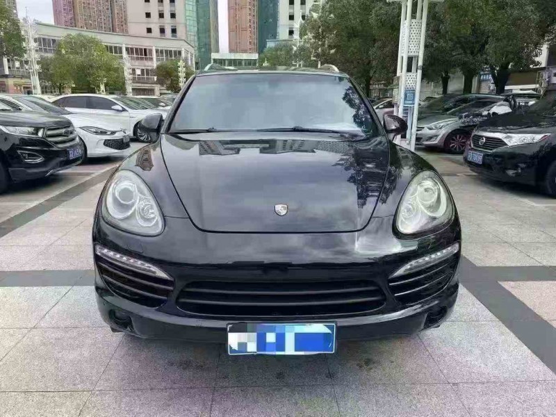 徐州14年保时捷卡宴1