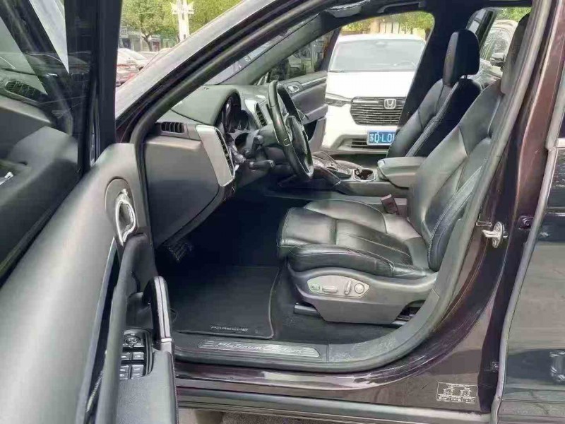 徐州14年保时捷卡宴5