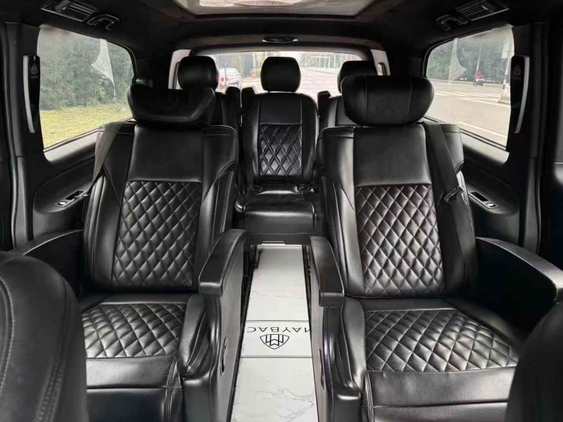 滨州18年奔驰威霆9