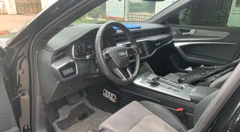 青岛20年奥迪A6L4