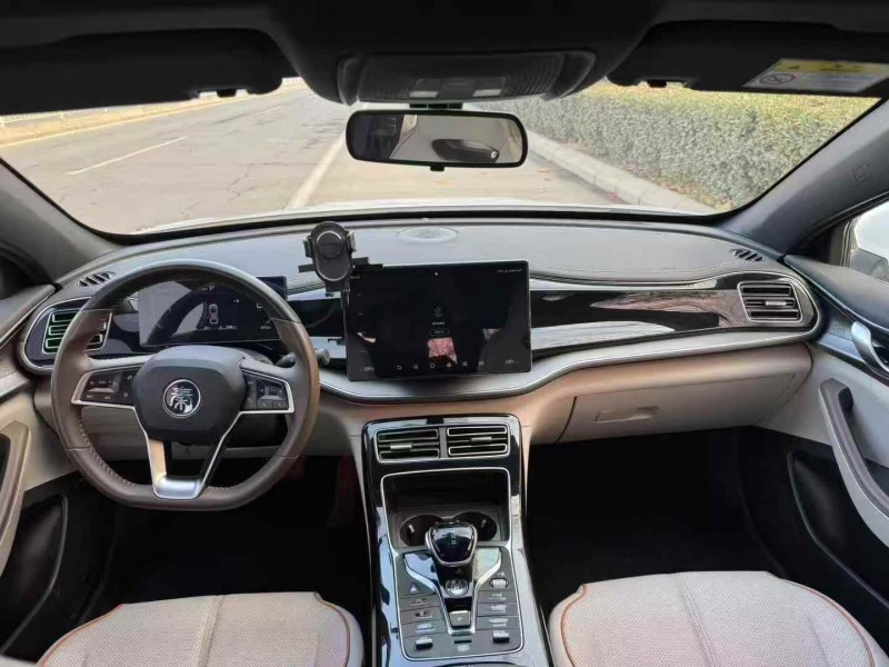 滨州23年比亚迪秦6