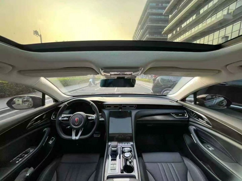 东莞25年红旗H65