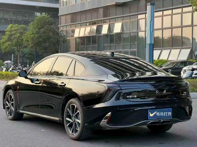 东莞25年红旗H67