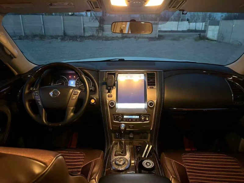 保定20年日产途乐9