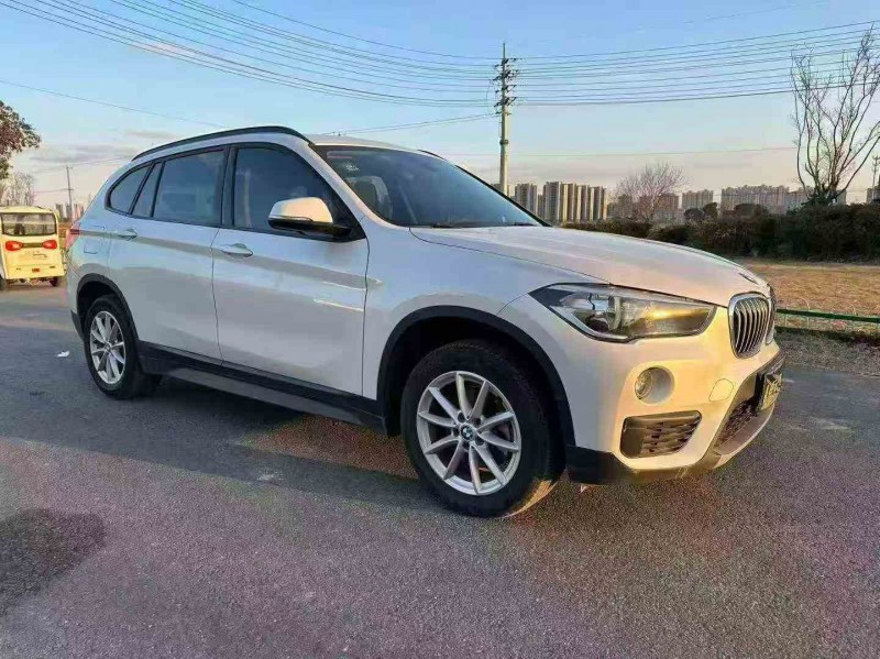 徐州18年宝马X12