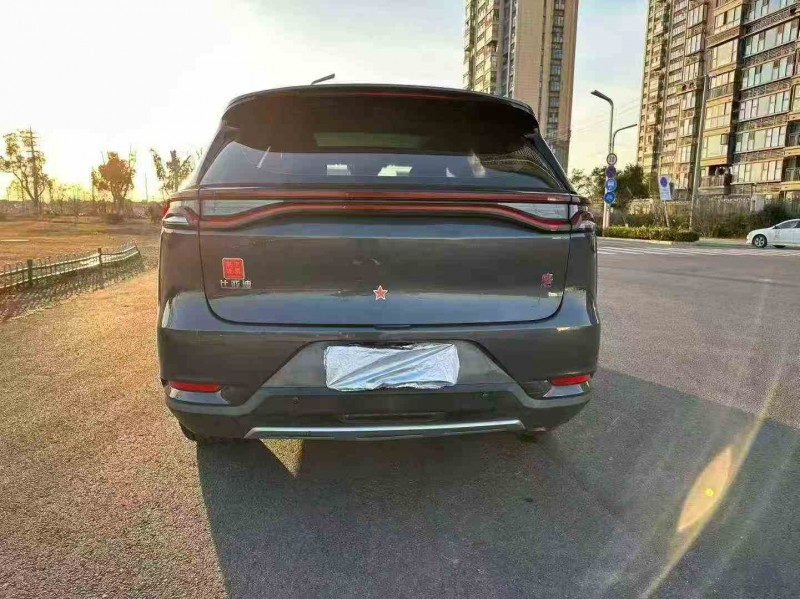 常州19年比亚迪唐9