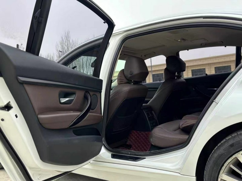 保定19年宝马3系5