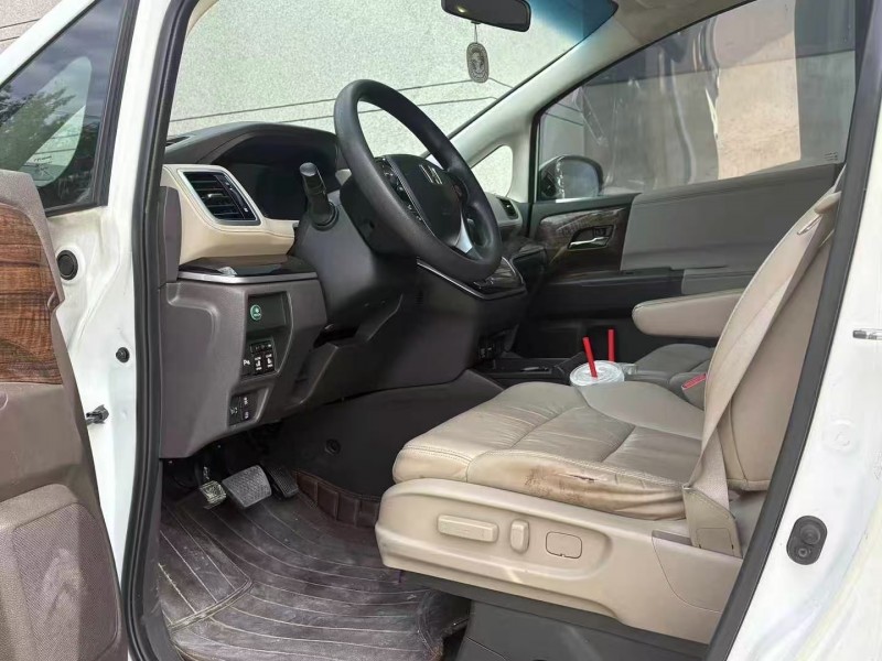 保定17年本田奥德赛9