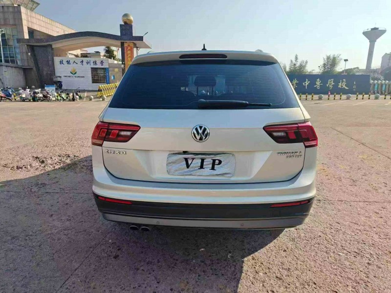 邵阳18年大众途观8