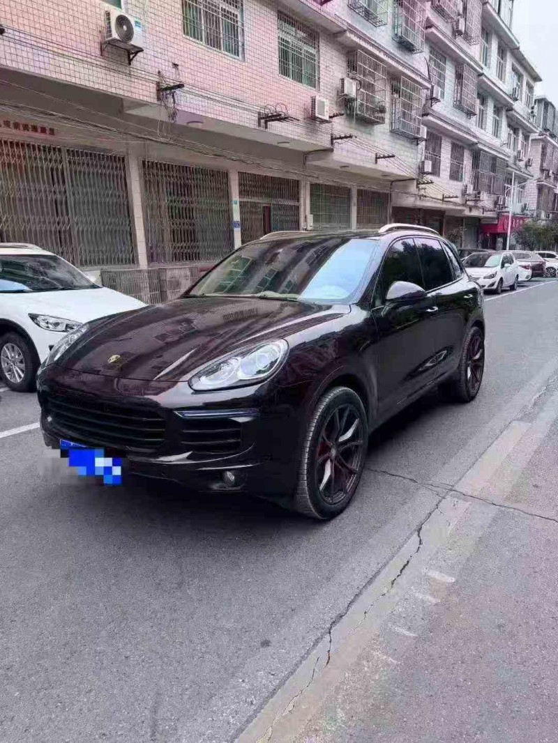 湘潭18年保时捷卡宴6