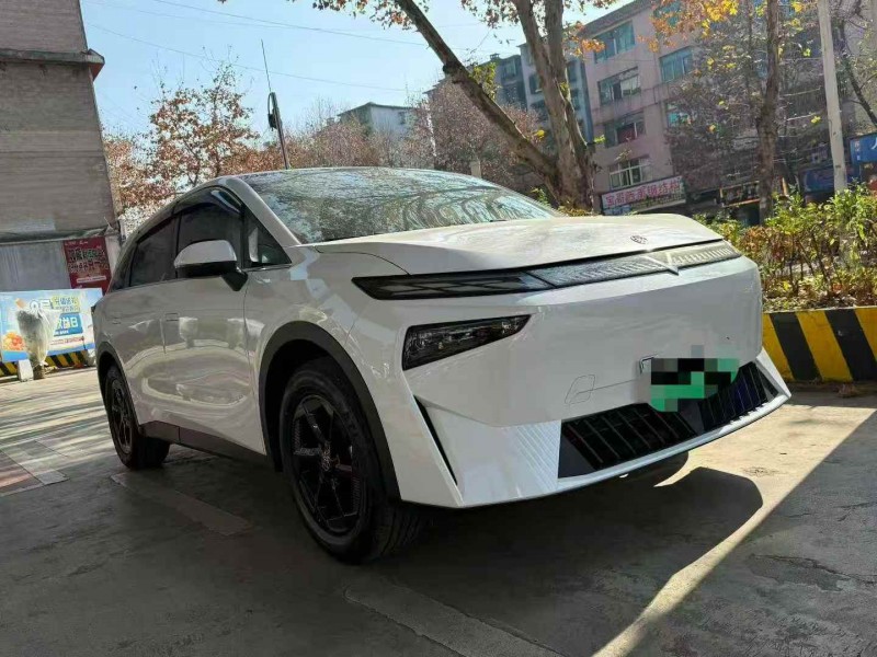 贵阳25年启辰VX63