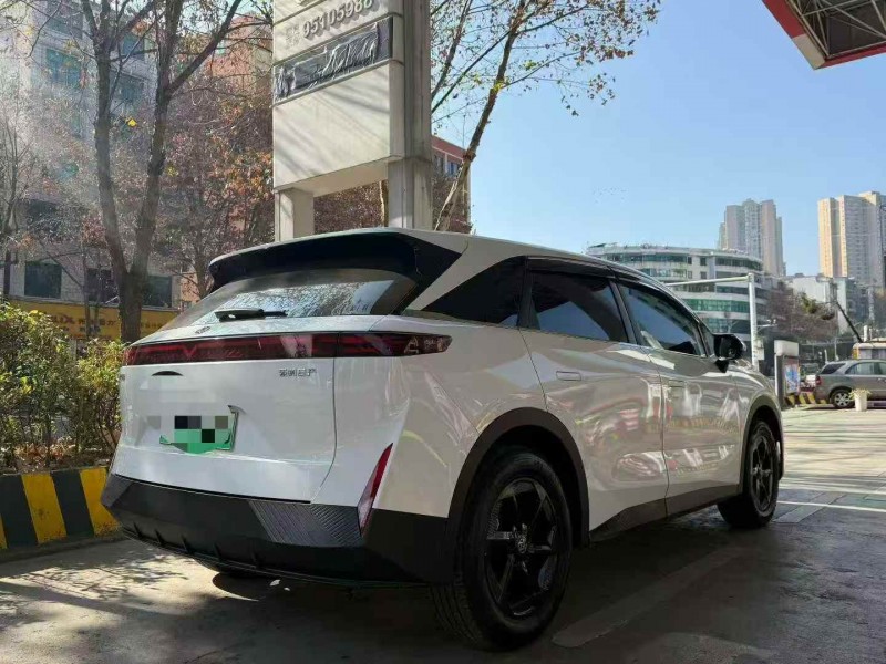 贵阳25年启辰VX67