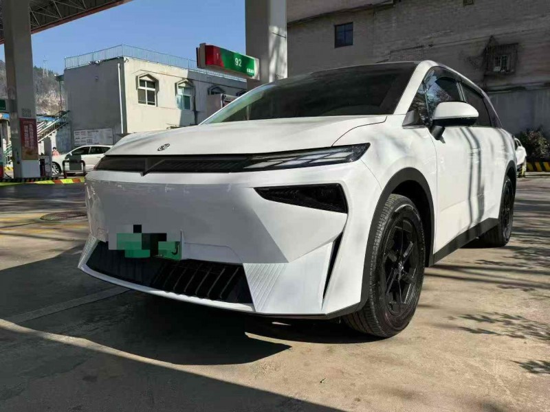 贵阳25年启辰VX68