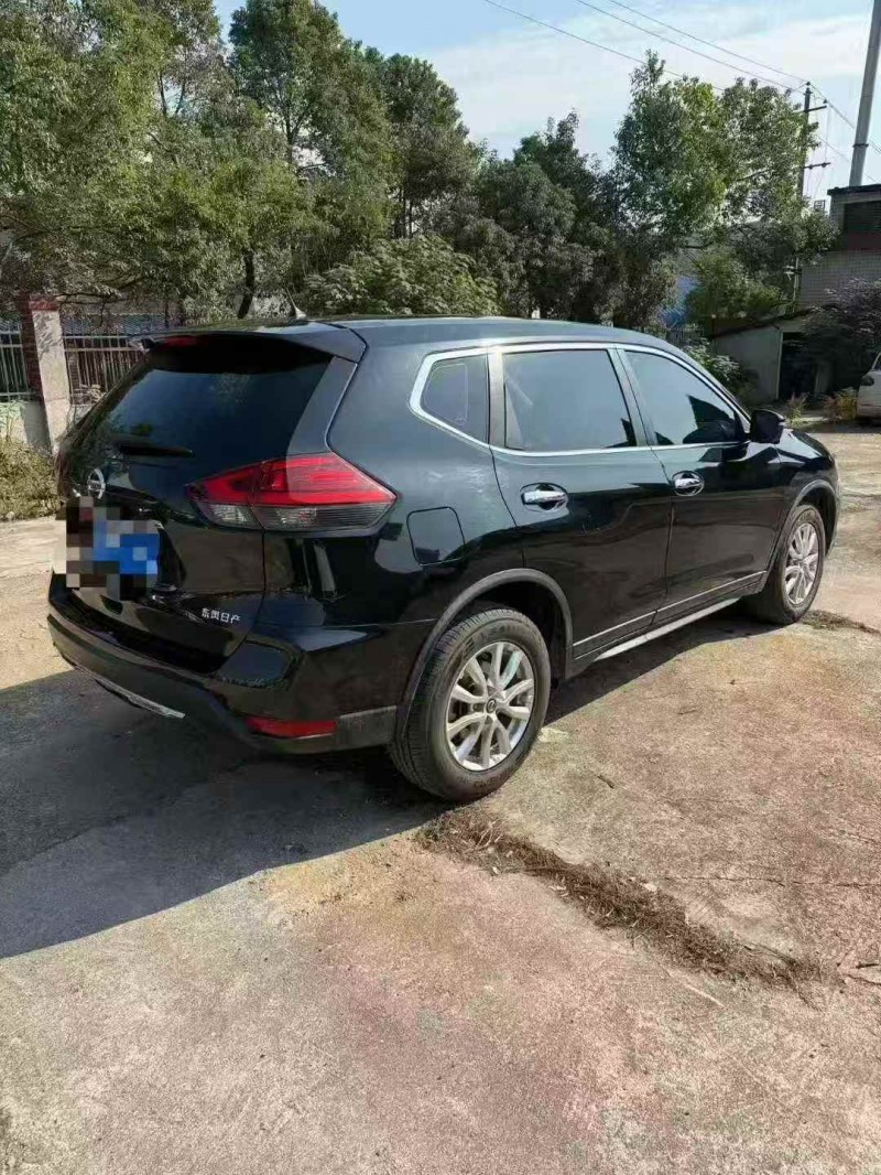 深圳21年日产奇骏9