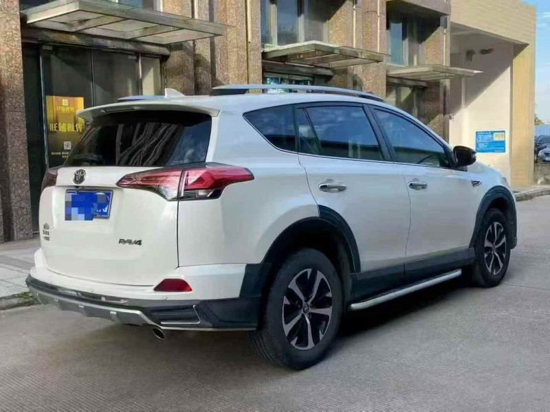 株洲18年丰田RAV4荣放7
