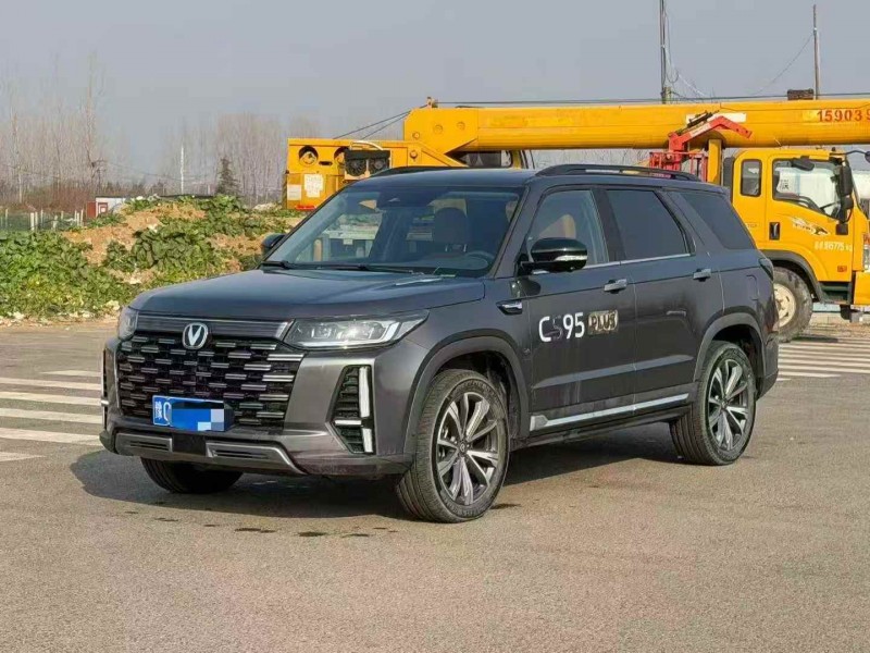 洛阳23年长安汽车CS953