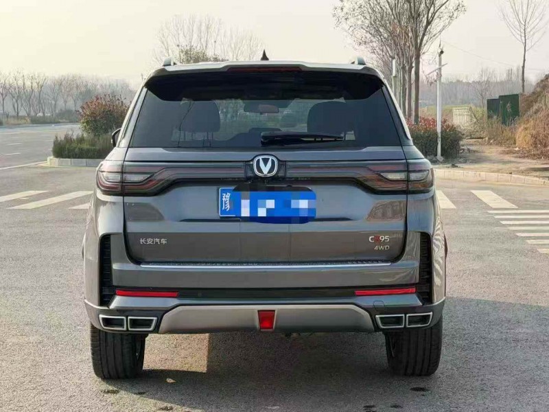 洛阳23年长安汽车CS959