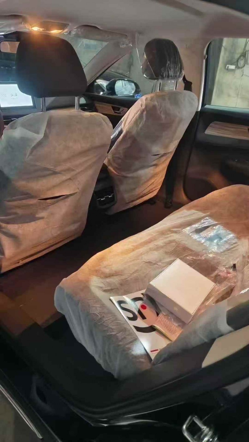 六盘水25年红旗E-QM55