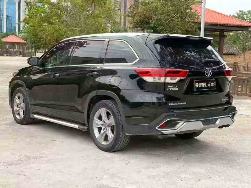 珠海21年丰田汉兰达8