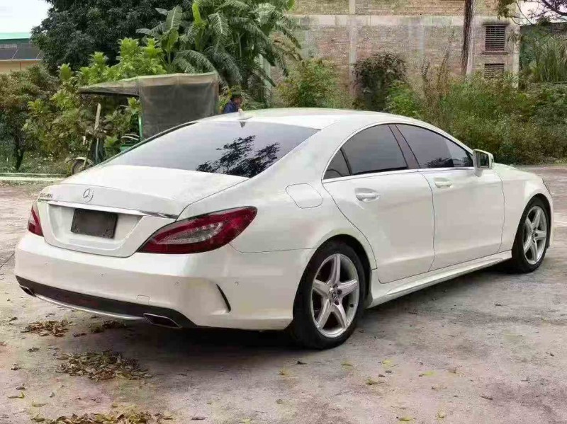 汕头17年奔驰CLS7