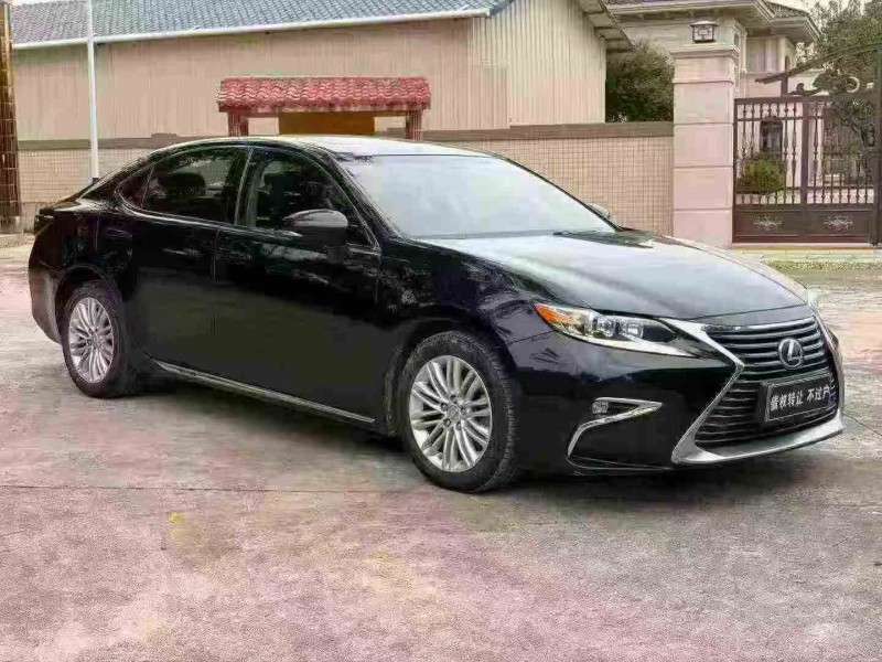 湛江16年雷克萨斯ES3