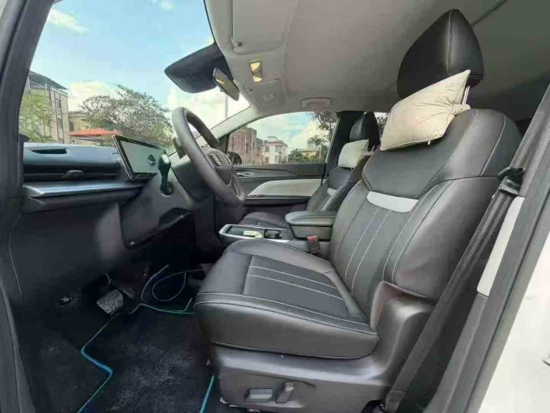 湛江24年启辰VX64