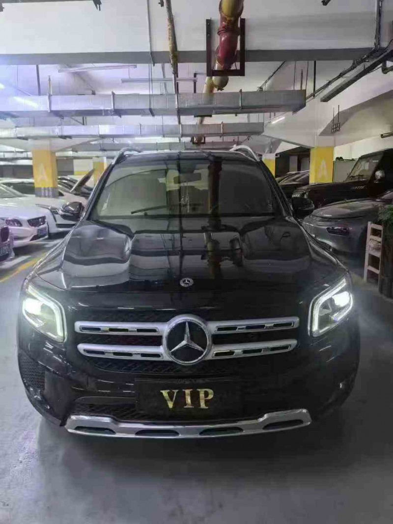 黄石21年奔驰GLB1