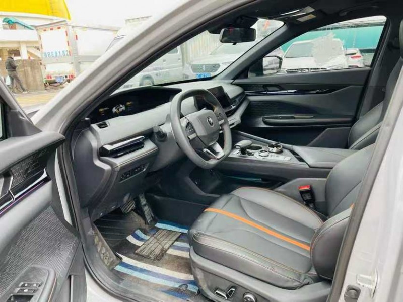 东莞24年长安汽车UNI4