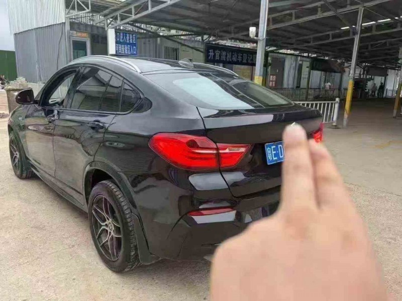 汕头18年宝马X47