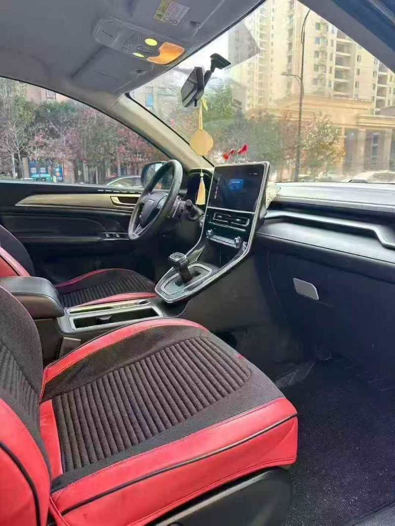 黄山21年哈弗M63