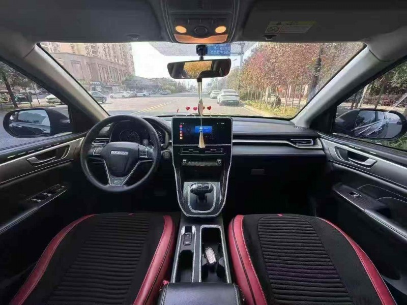 黄山21年哈弗M65