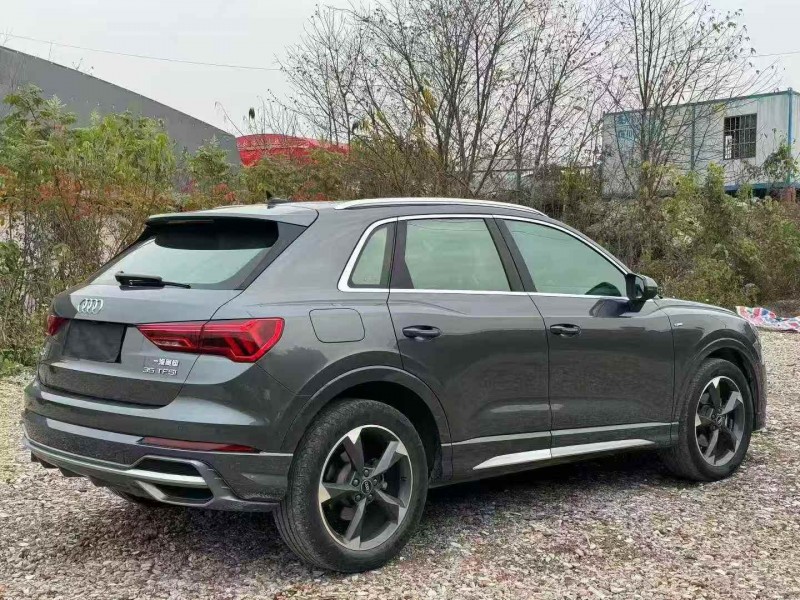 湘潭22年奥迪Q38