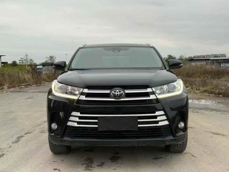 梧州20年丰田汉兰达1