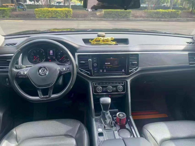 珠海19年大众途昂6