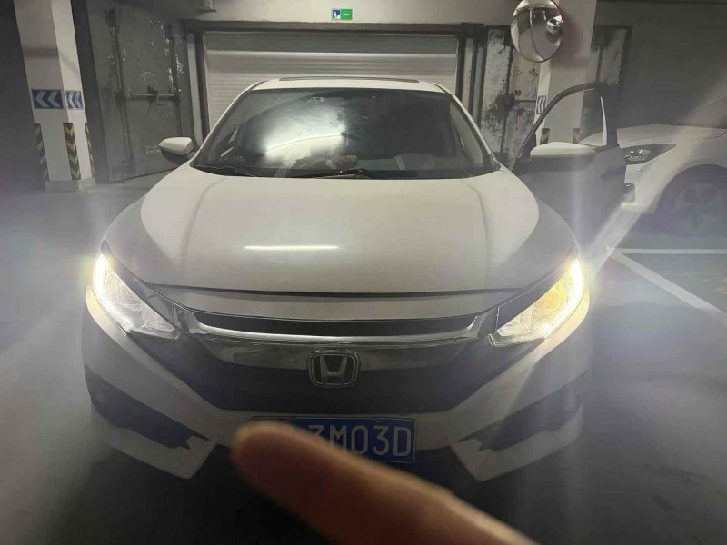 温州17年本田思域1