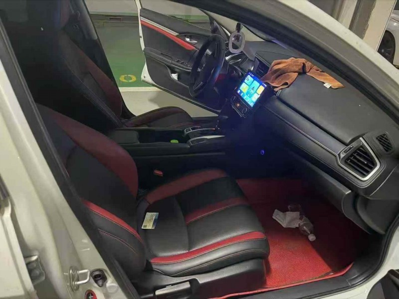 温州17年本田思域4