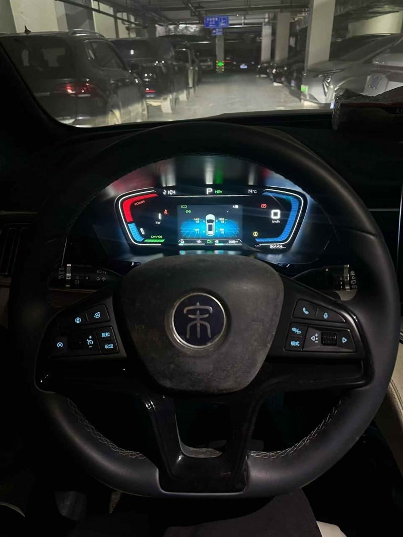 安庆23年比亚迪宋5
