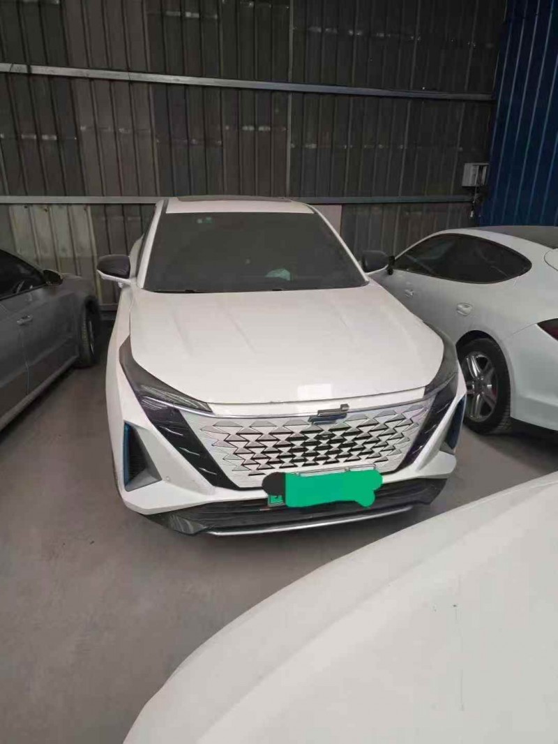 银川23年长安汽车欧尚1