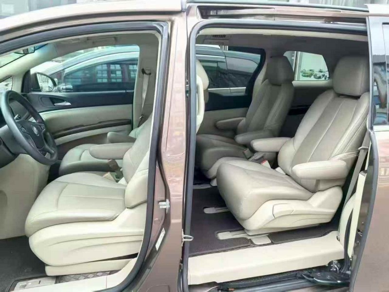 南通20年别克GL84