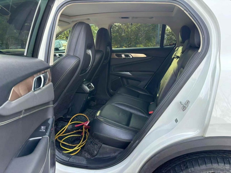 重庆18年领克064