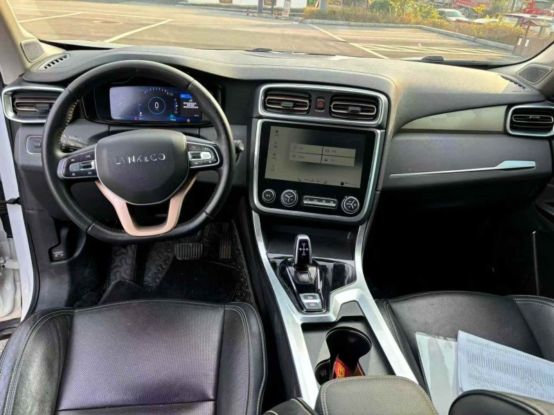 重庆18年领克065