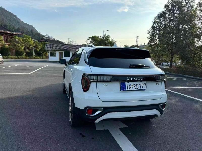 重庆18年领克067