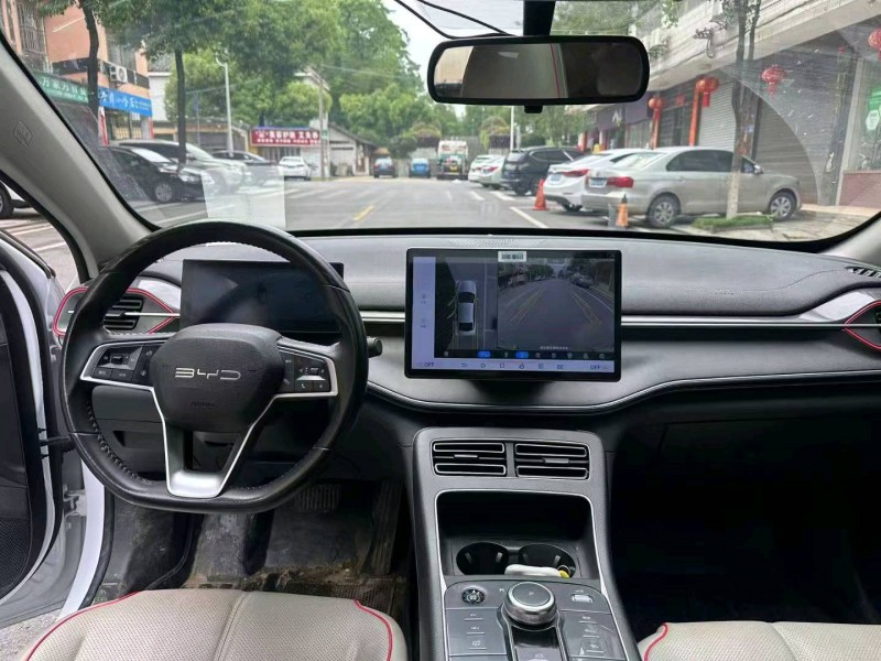 长沙23年比亚迪驱逐舰5