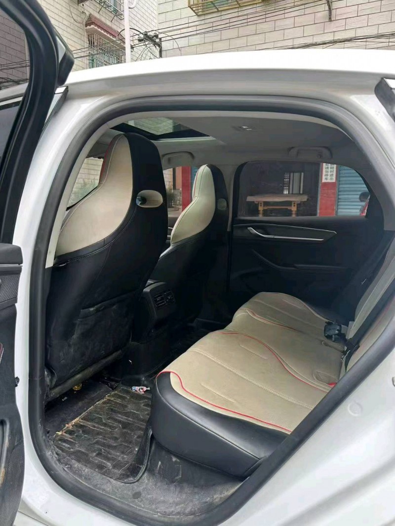 长沙23年比亚迪驱逐舰6