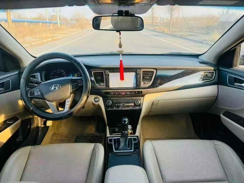 潍坊15年现代名图4