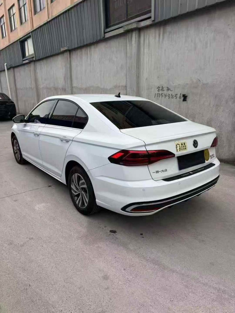 嘉兴24年大众宝来7