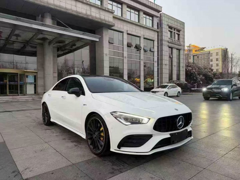 枣庄23年奔驰CLA3