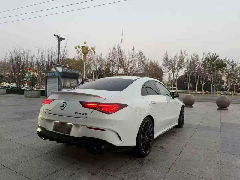 枣庄23年奔驰CLA5