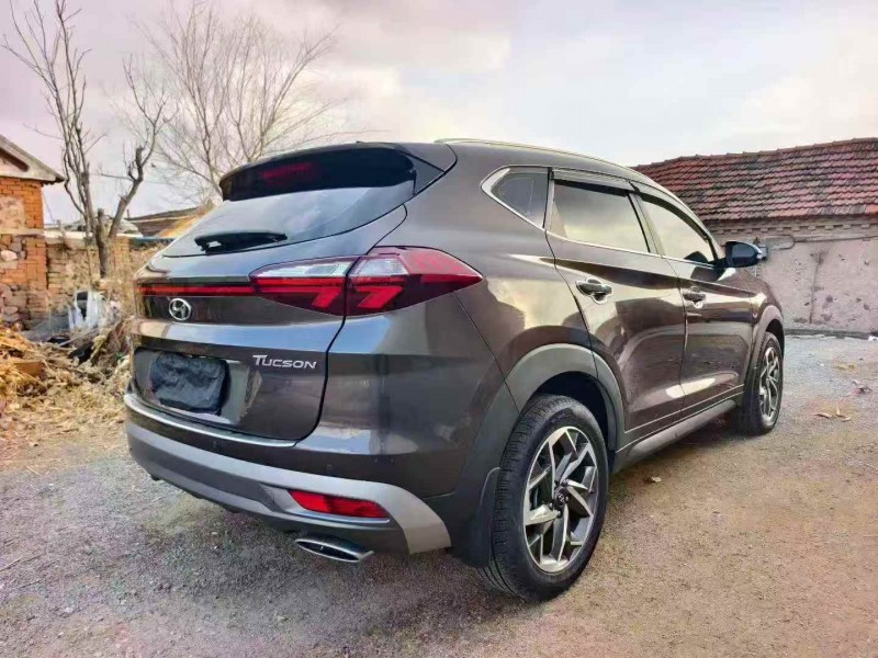 枣庄21年现代途胜7