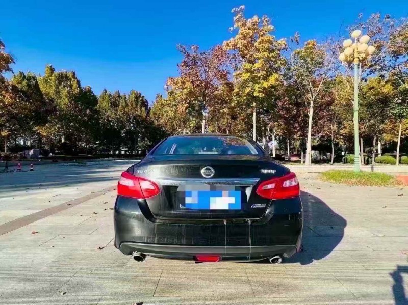 枣庄17年日产天籁9